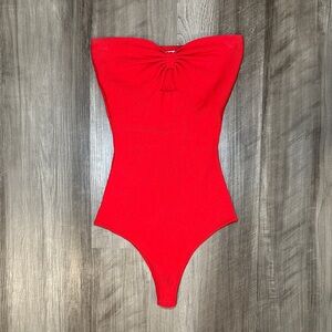 Honey Punch Vibrant Red Ribbed Bow Front Bodysuit - Small